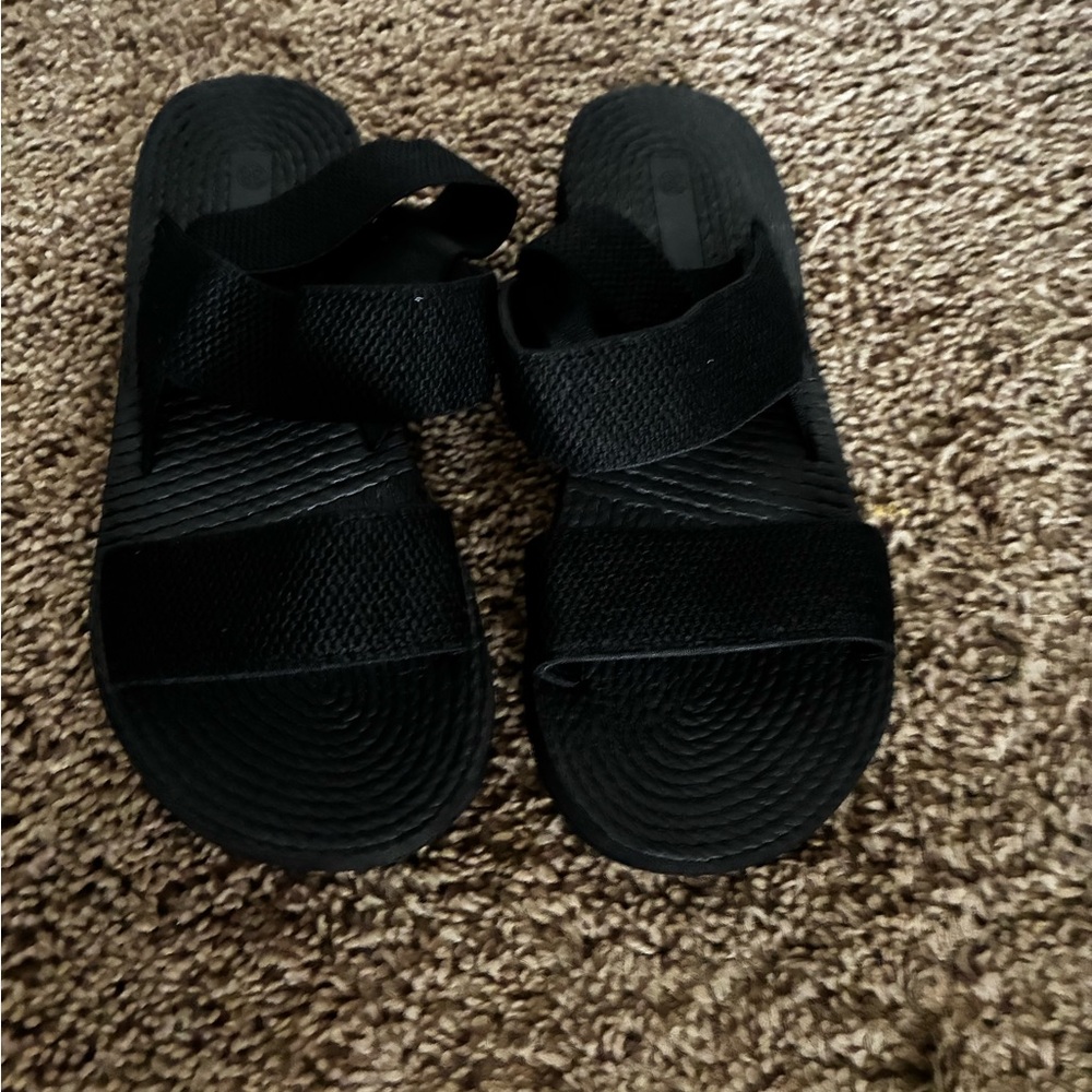 Chic Black Slide Sandals